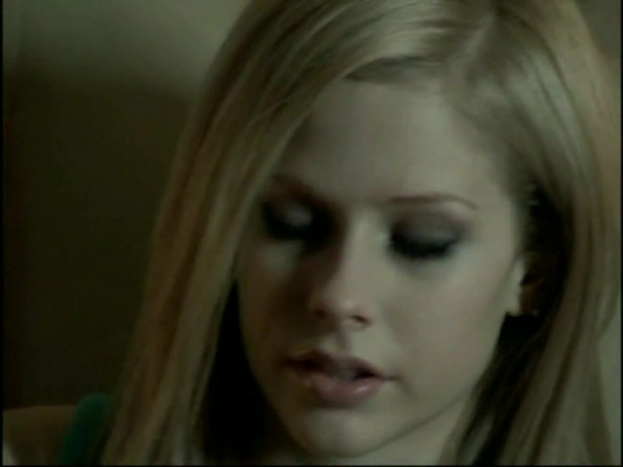 Bonez Tour Documentary [HD] Part2 - Avril Lavigne 4370