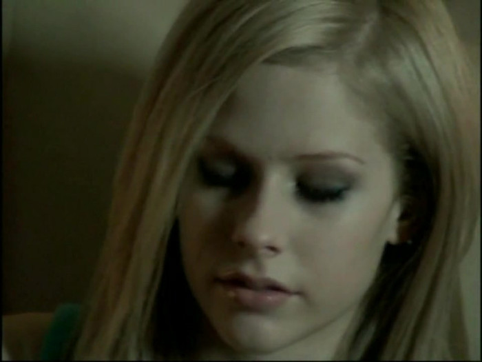 Bonez Tour Documentary [HD] Part2 - Avril Lavigne 4371