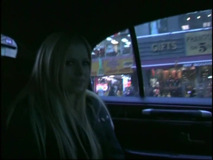 Bonez Tour Documentary [HD] Part2 - Avril Lavigne 5337