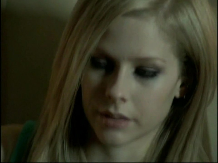 Bonez Tour Documentary [HD] Part2 - Avril Lavigne 4379