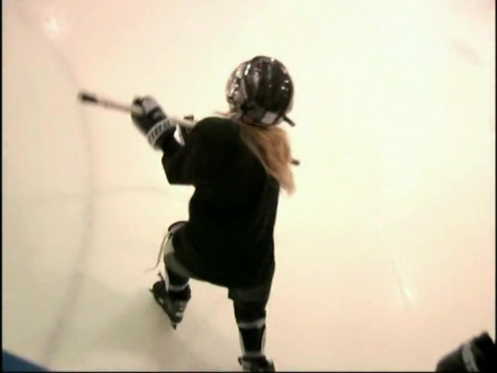 Bonez Tour Documentary [HD] Part2 - Avril Lavigne 5811