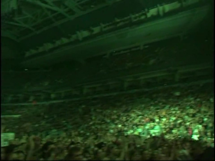 Bonez Tour Documentary [HD] Part2 - Avril Lavigne 3426