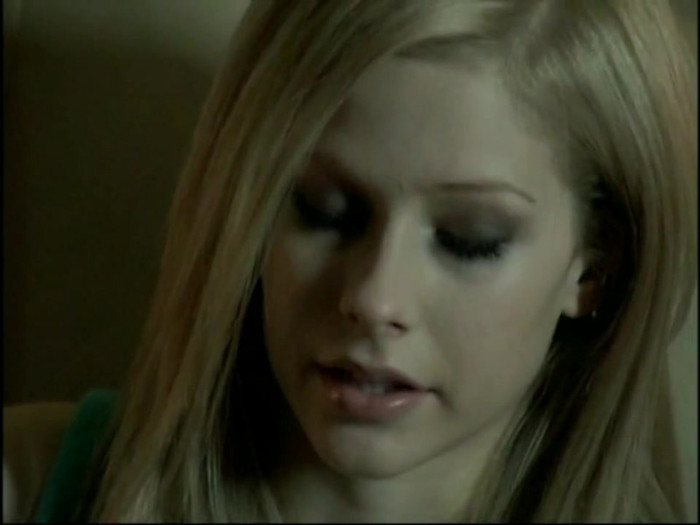 Bonez Tour Documentary [HD] Part2 - Avril Lavigne 4383