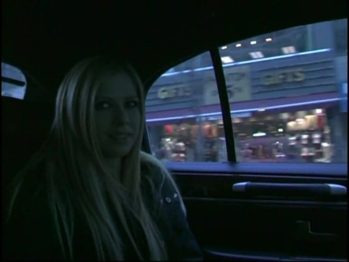 Bonez Tour Documentary [HD] Part2 - Avril Lavigne 5351