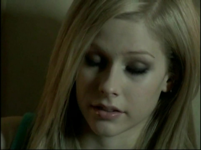 Bonez Tour Documentary [HD] Part2 - Avril Lavigne 4386