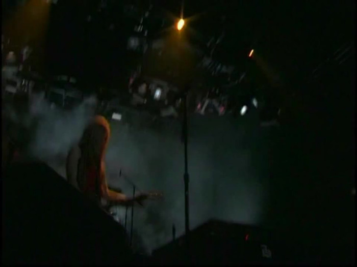 Bonez Tour Documentary [HD] Part2 - Avril Lavigne 3915