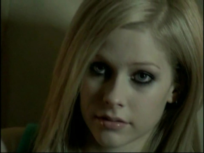 Bonez Tour Documentary [HD] Part2 - Avril Lavigne 4392