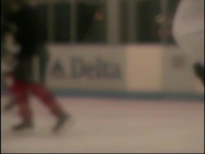 Bonez Tour Documentary [HD] Part2 - Avril Lavigne 5825