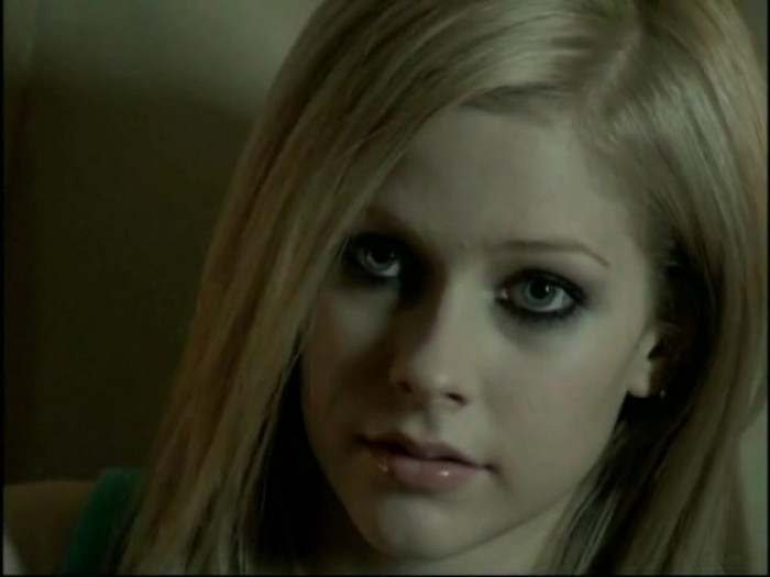 Bonez Tour Documentary [HD] Part2 - Avril Lavigne 4397