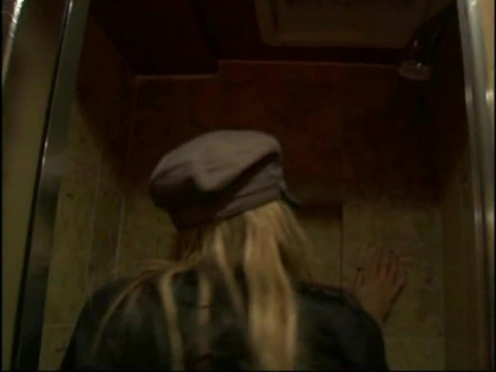 Bonez Tour Documentary [HD] Part2 - Avril Lavigne 4870