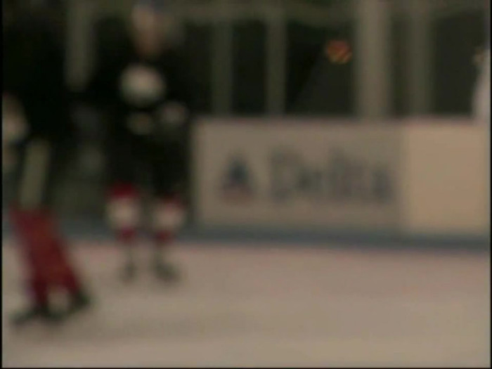 Bonez Tour Documentary [HD] Part2 - Avril Lavigne 5831