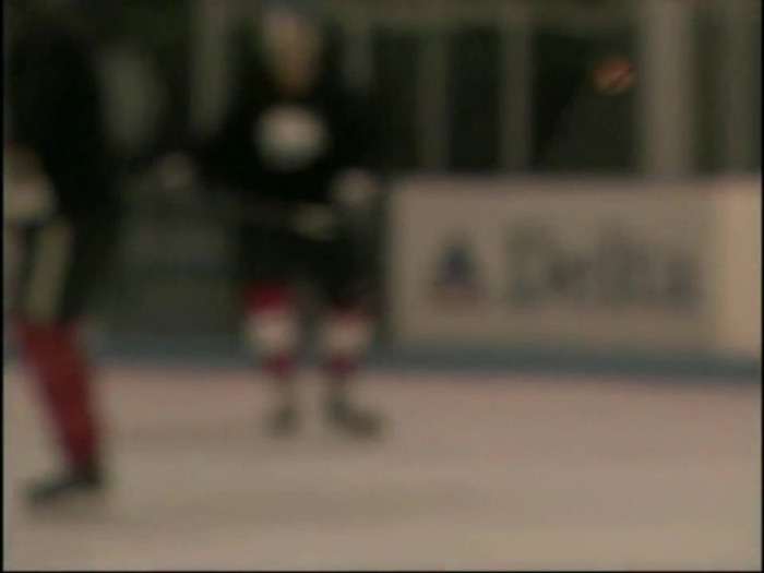 Bonez Tour Documentary [HD] Part2 - Avril Lavigne 5834 - Avril - Lavigne - 2008 - Bonez - Tour - Documentary - o12