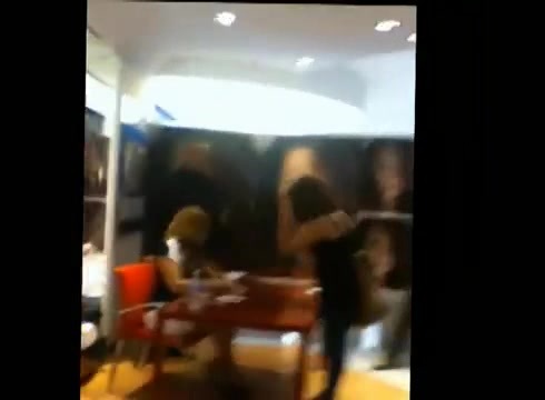 DEMI LOVATO IN ITALY 31-03-12 0125 - Demilush in Italy