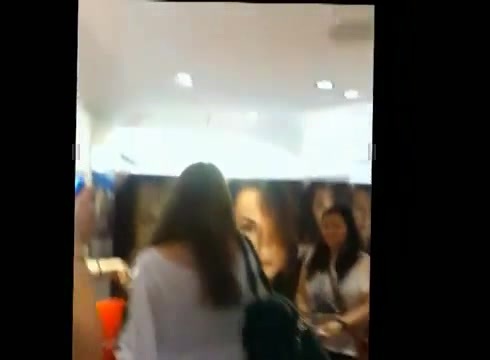 DEMI LOVATO IN ITALY 31-03-12 0595