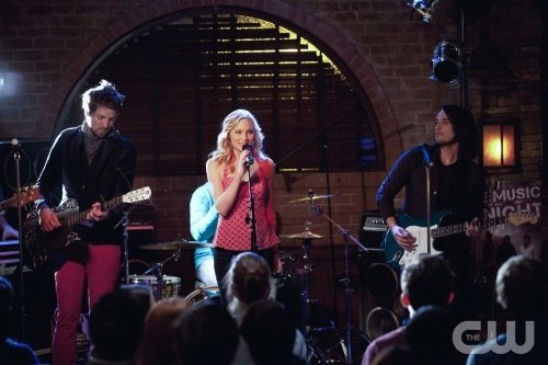 183166_10150191218649968_106357469967_8857669_4554020_n - The Vampire Diaries