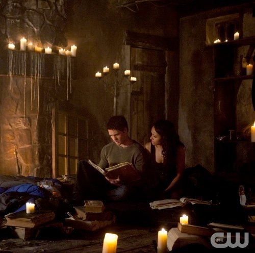 206839_10150280358409968_106357469967_9447394_121872_n - The Vampire Diaries