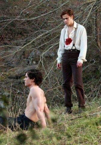 300291_236906293040101_131907596873305_707997_2075644459_n - The Vampire Diaries