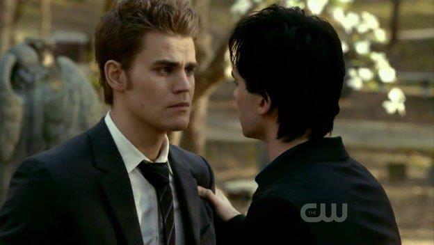 378452_237438479653549_131907596873305_709618_437762547_n - The Vampire Diaries