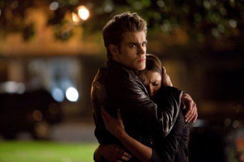 382994_236917279705669_131907596873305_708041_1734610712_n - The Vampire Diaries