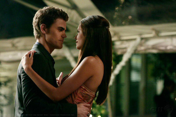 539033_324658197598243_131907596873305_950237_2002114266_n - The Vampire Diaries