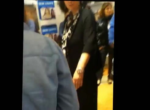 DEMI LOVATO IN ITALY 31-03-12 1137 - Demilush in Italy Part oo2