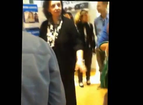 DEMI LOVATO IN ITALY 31-03-12 1152 - Demilush in Italy Part oo2