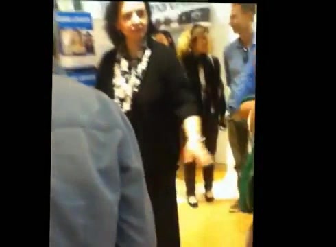 DEMI LOVATO IN ITALY 31-03-12 1153 - Demilush in Italy Part oo2