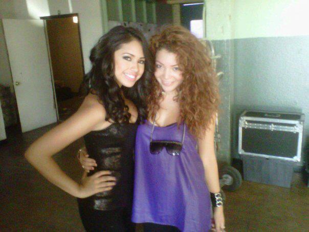 254602_158142147593296_100001925367417_322662_4017971_n - jasmine V3