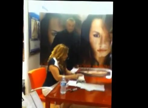 DEMI LOVATO IN ITALY 31-03-12 1389 - Demilush in Italy Part oo2