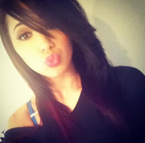 543134_221504514623055_155892724517568_416057_1378816166_n - jasmine V3