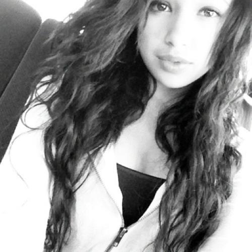 543628_223635974409909_155892724517568_423639_1256942189_n - jasmine V3