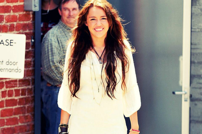 552183_357201224332187_166616636723981_1207850_437001304_n