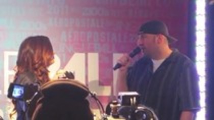 DEMI  LOVATO  SKYSCRAPER  Live at Jingle Ball (73)
