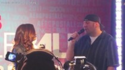 DEMI  LOVATO  SKYSCRAPER  Live at Jingle Ball (80)
