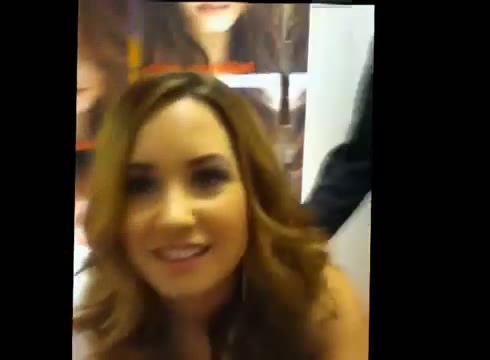 DEMI LOVATO IN ITALY 31-03-12 1830 - Demilush in Italy Part oo3