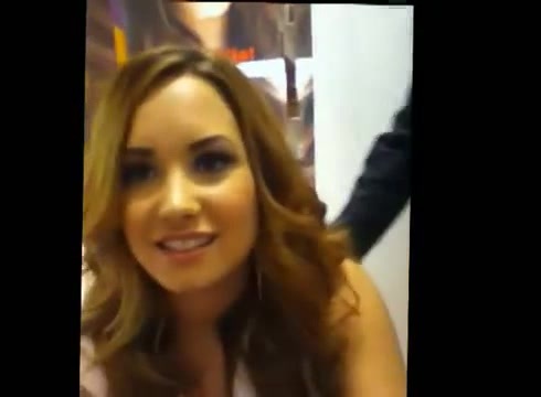 DEMI LOVATO IN ITALY 31-03-12 1853 - Demilush in Italy Part oo3