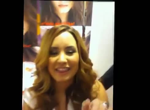 DEMI LOVATO IN ITALY 31-03-12 1911 - Demilush in Italy Part oo3