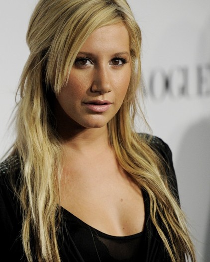 images - Ashley Tisdale