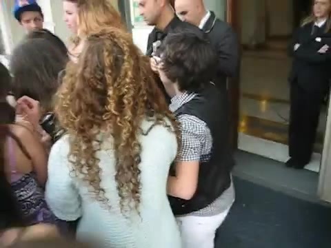 Demi Lovato In Milan - Outside Her Hotel 0658 - Demilush In Milan - Outside Her Hotel Part oo1