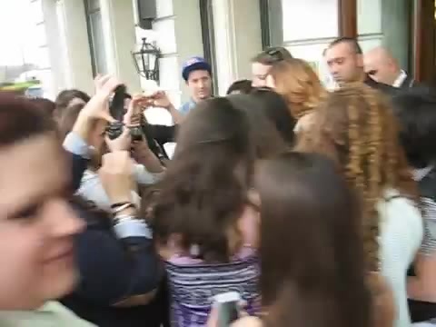 Demi Lovato In Milan - Outside Her Hotel 0666 - Demilush In Milan - Outside Her Hotel Part oo1