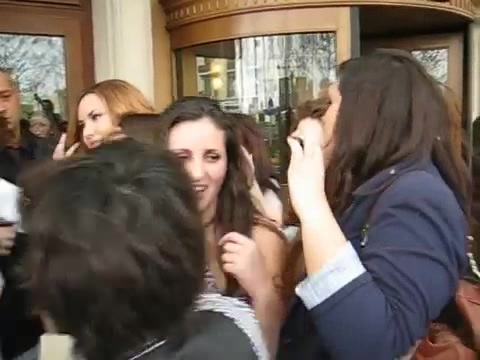Demi Lovato In Milan - Outside Her Hotel 0909 - Demilush In Milan - Outside Her Hotel Part oo1