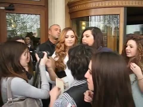 Demi Lovato In Milan - Outside Her Hotel 1034