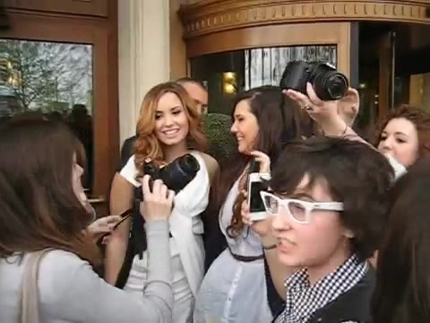 Demi Lovato In Milan - Outside Her Hotel 1089 Demi Lovato In Milan - Outside Her Hotel 1089