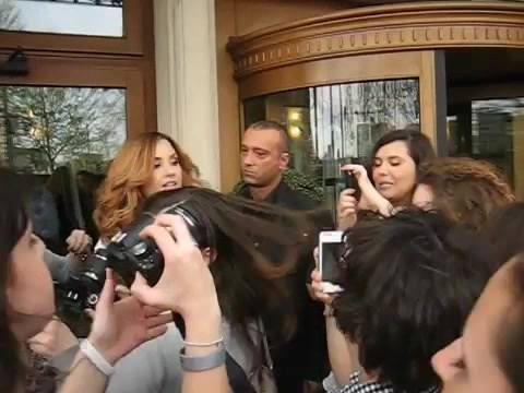 Demi Lovato In Milan - Outside Her Hotel 1126 Demi Lovato In Milan - Outside Her Hotel 1126