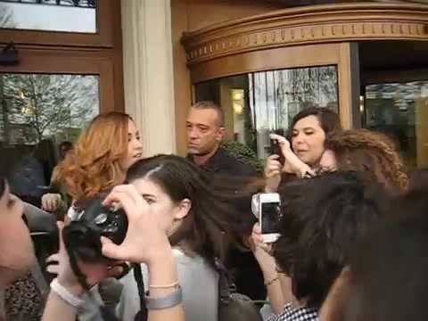 Demi Lovato In Milan - Outside Her Hotel 1129 Demi Lovato In Milan - Outside Her Hotel 1129