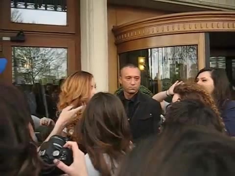 Demi Lovato In Milan - Outside Her Hotel 1142 Demi Lovato In Milan - Outside Her Hotel 1142