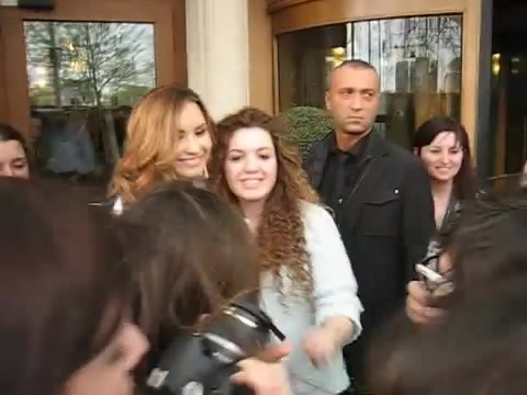 Demi Lovato In Milan - Outside Her Hotel 1176 Demi Lovato In Milan - Outside Her Hotel 1176