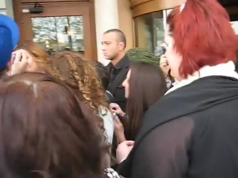 Demi Lovato In Milan - Outside Her Hotel 1332 Demi Lovato In Milan - Outside Her Hotel 1332