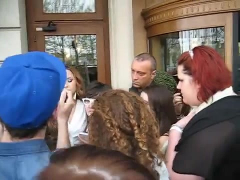 Demi Lovato In Milan - Outside Her Hotel 1380 Demi Lovato In Milan - Outside Her Hotel 1380