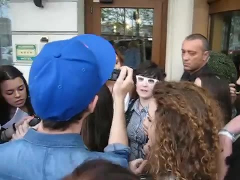 Demi Lovato In Milan - Outside Her Hotel 1396 Demi Lovato In Milan - Outside Her Hotel 1396